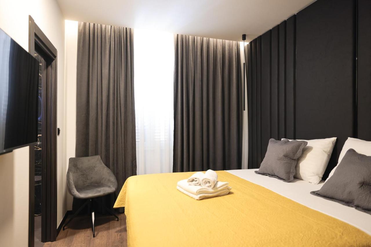 City Premium Rooms Old Town 扎达尔 外观 照片